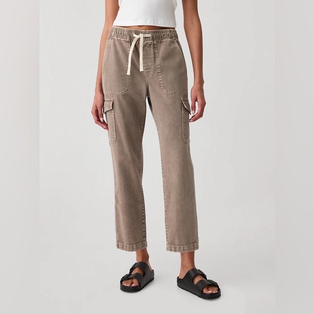 GAP Women's Straight Leg Jeans - Tan